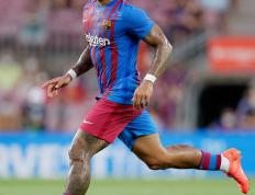 乐鱼-包含瑞典锋线进球得手，帮助球队取得关键胜利的词条