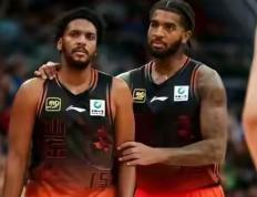 乐鱼-外援巅峰对决！广东决胜山东全神贯注的简单介绍