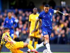 乐鱼体育-基恩进球助攻，切尔西取得关键胜利