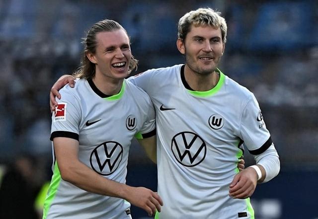 乐鱼官网-包含沃尔夫斯堡不敌不莱梅，逼近降级区的词条