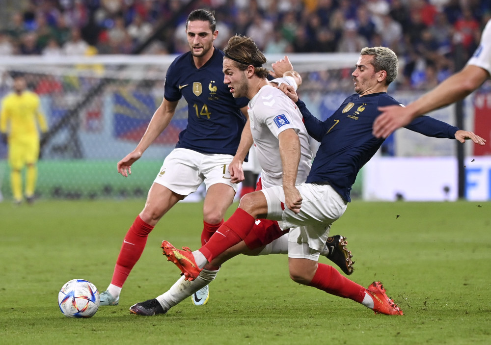 乐鱼体育-包含荷兰强势丹麦，格列兹曼打破历史纪录的词条